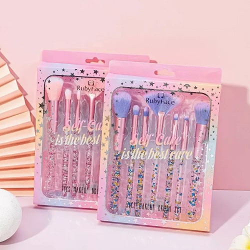 bo-trang-diem-cho-da-dau-mun-RubyFace Makeup Brush