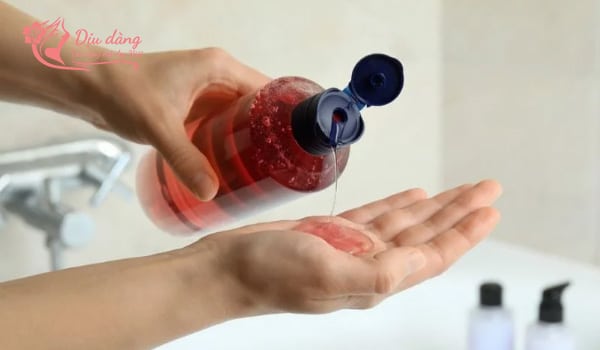 cach-duong-da-body-sang-min-tai-nha-1
