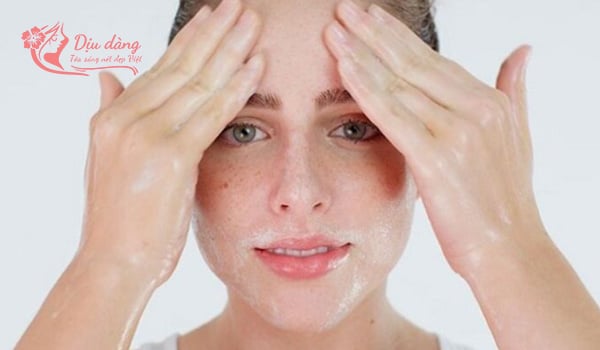 cac-buoc-make-up-co-ban-cho-da-mun
