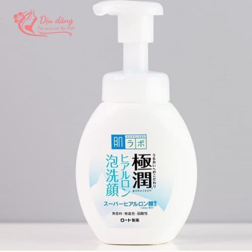 goi-y-sua-rua-mat-danh-cho-da-thuong-Hada-Labo