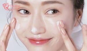 nhung-sai-lam-khi-skincare-ma-ban-can-tranh