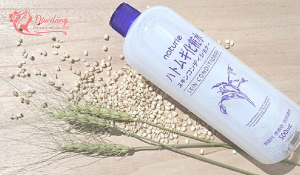 review-nuoc-hoa-hong-naturie-co-tot-khong