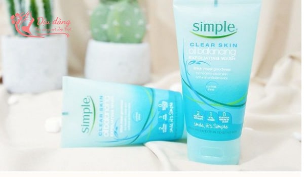 sua-rua-mat-cho-da-mun-simple-review