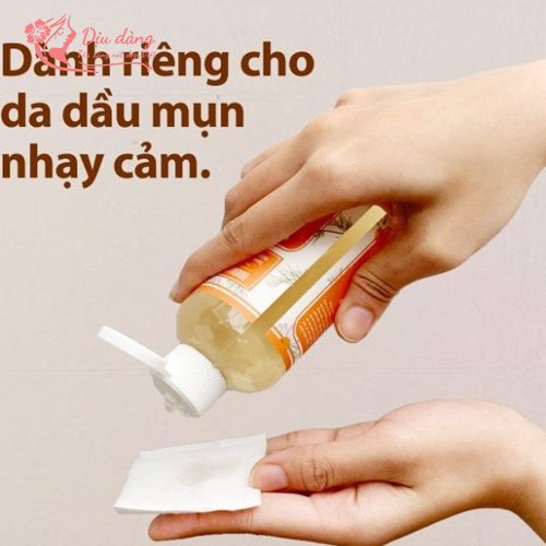 toner-hoa-cuc-danh-cho-da-dau-mun